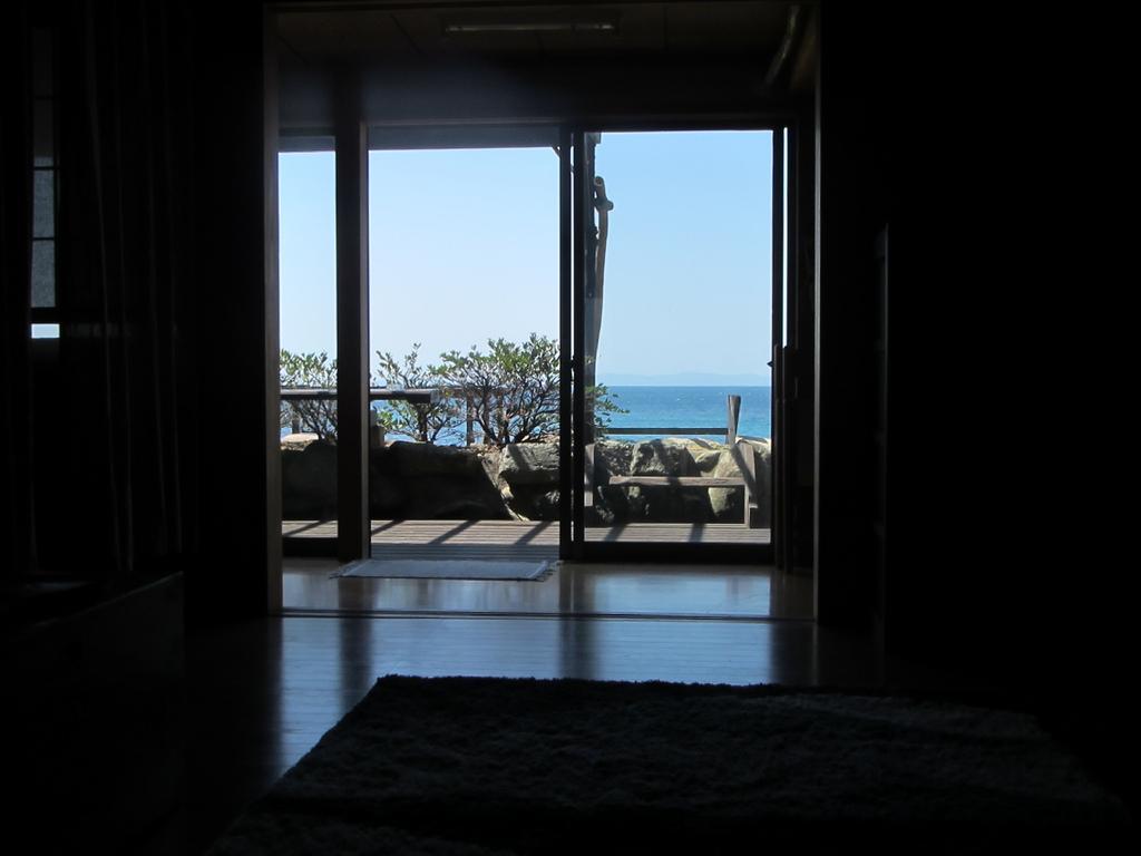 Amakusa West Coast Backpackers Fu-Raibou Hostel Zewnętrze zdjęcie